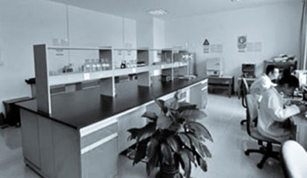 laboratory-equipment-11